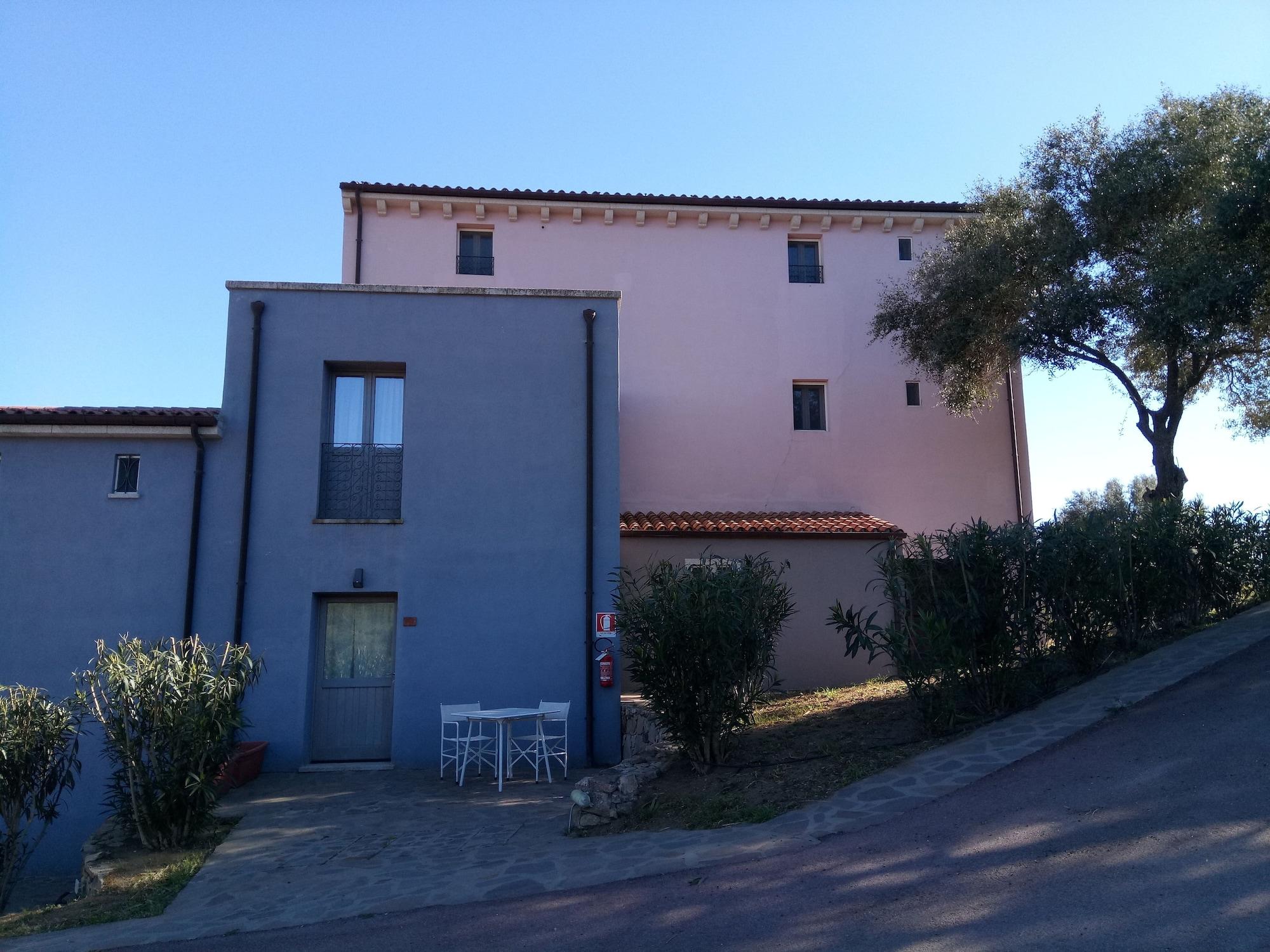 Liscia Country Relais Hostal Sant'Antonio di Gallura Exterior foto